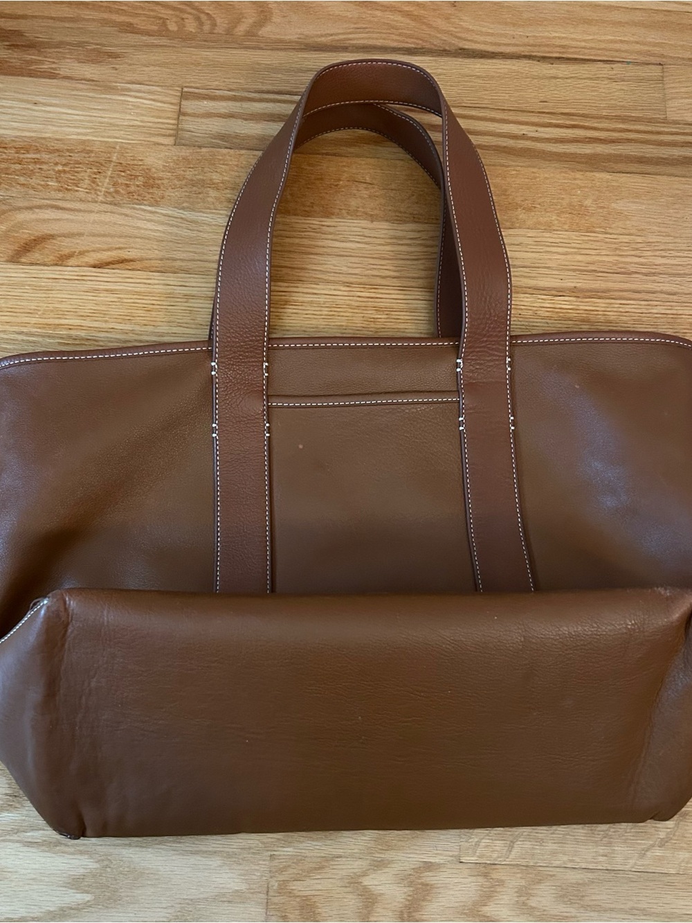 J. Crew Medium Montauk Leather Tote Bag in Rich Oak - Picture 11 of 16